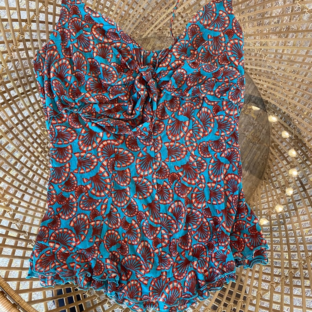 Diane Von Furstenburg silk top, size Large